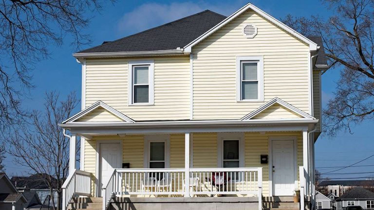 How to finance a duplex or multifamily home