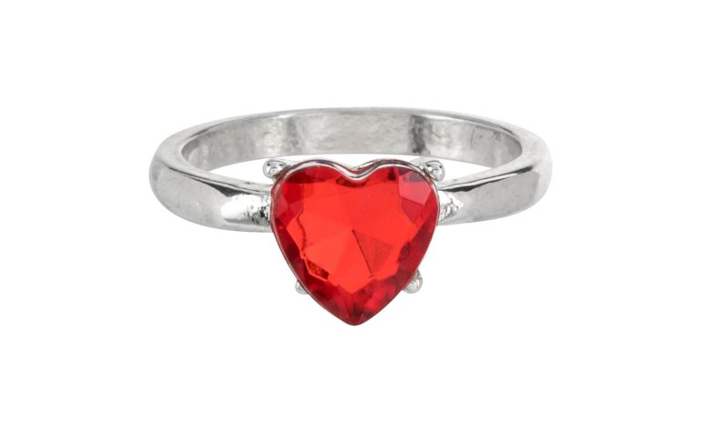 Poundland’s engagement ring: who says romance is dead?