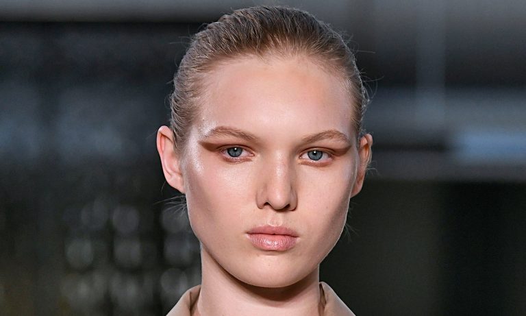 Beauty tips: punk meets beige