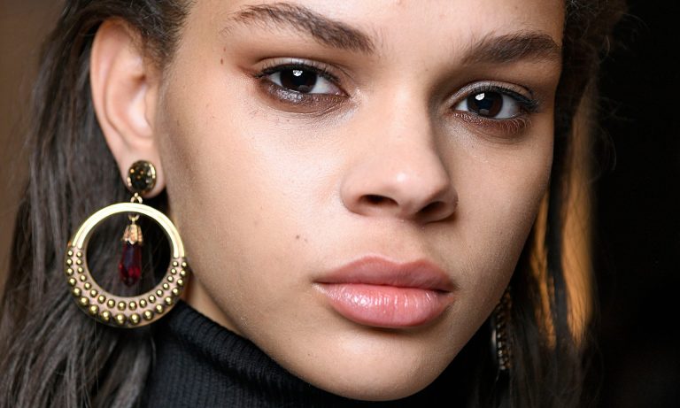 Beauty tips: dusty eyes for winter