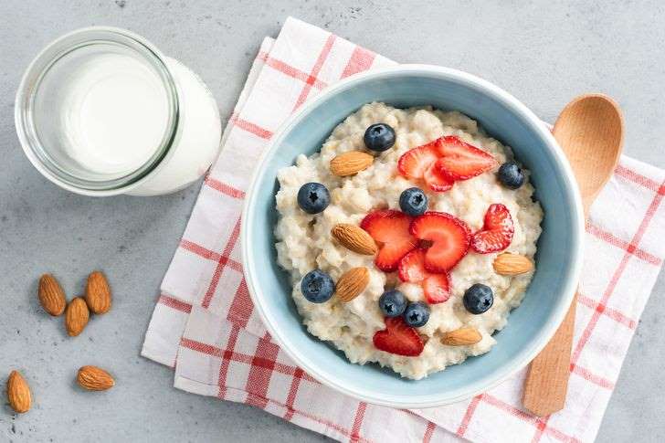 I Switched Out Cereal for Oatmeal for Breakfast — Here’s What I Learned