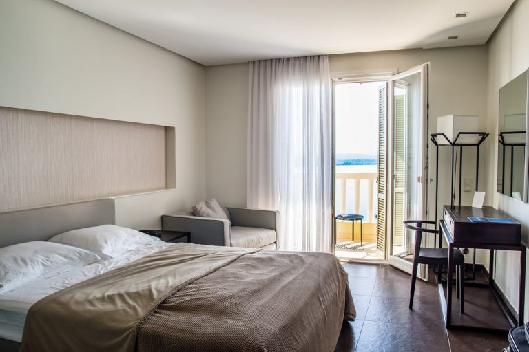 Creating The Perfect Guest Room In Your Home