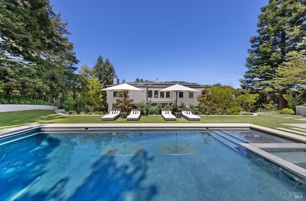 Exploring Brokerage Services in Tiburon: A Comprehensive Guide