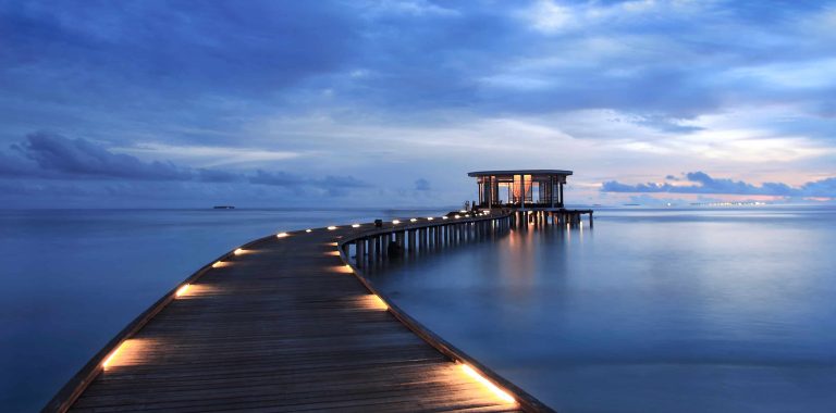 What Features Should You Look for in the Best Solar Dock Lights?